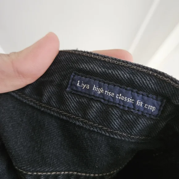 Citizens Of Humanity Liya Distressed Black Straight Leg Pants Size 28 - Picture 5 of 7